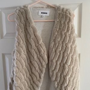BB Dakota faux fur vest